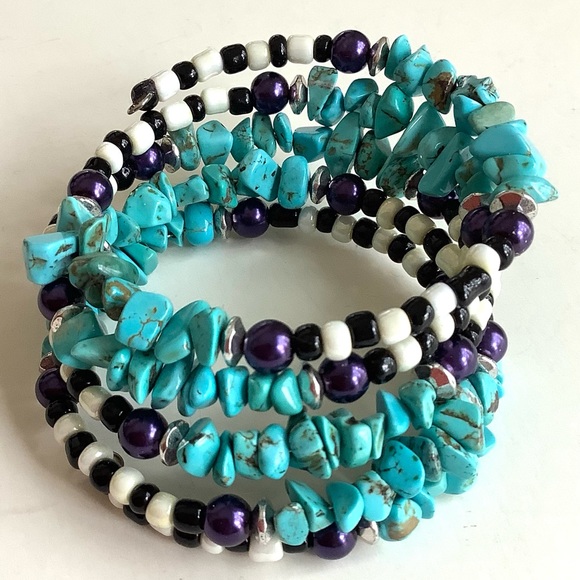 Turquoise beaded bracelet - Picture 1 of 1